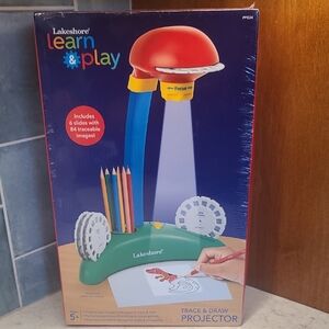 Lakeshore Learn & Play Trace Projector